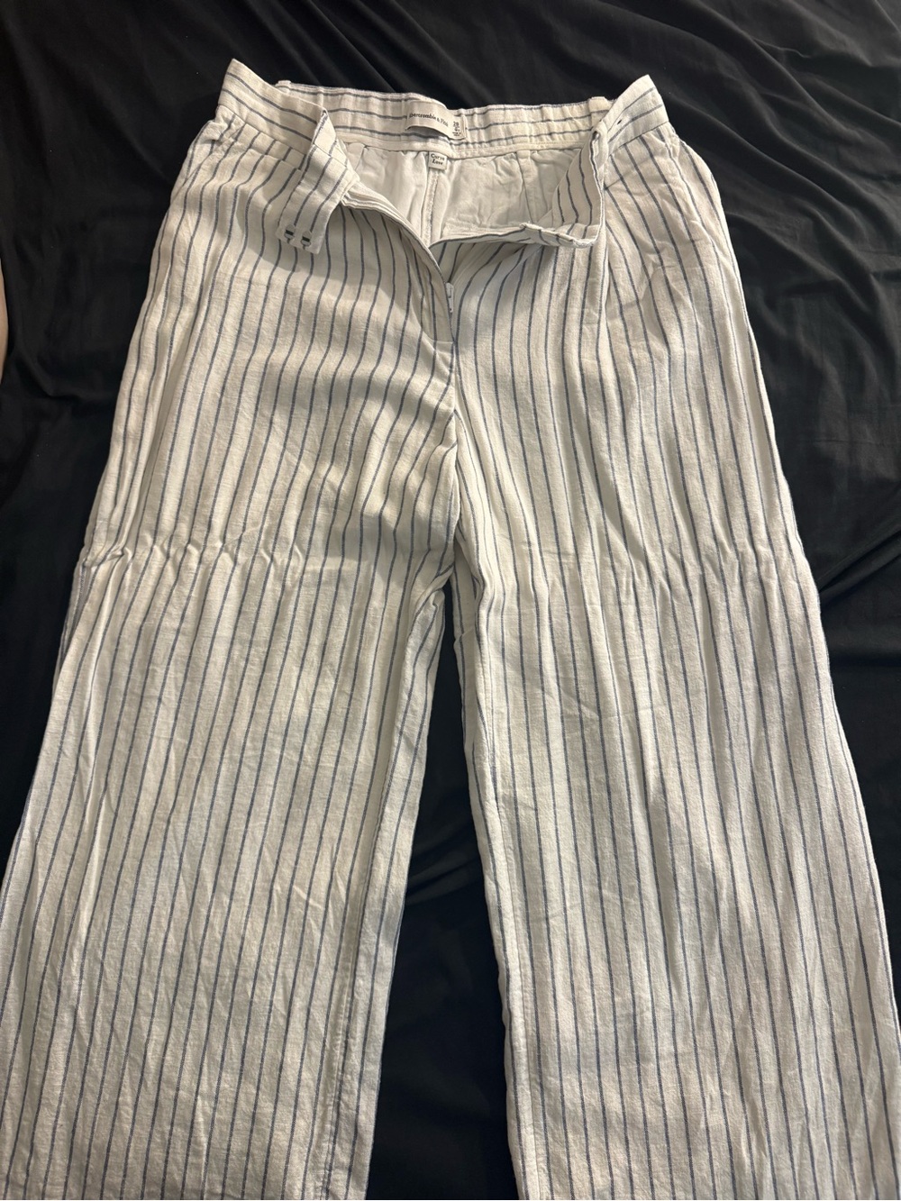 Abercrombie & Fitch White Wide-Leg Stripe Trousers